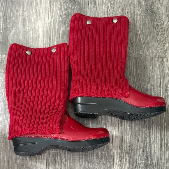 Sanita Boots Size 39 (US 8) - Picture 2 of 9